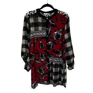 John Mark Red Black White Mixed Floral Print Button Down Tunic Top Womens XL